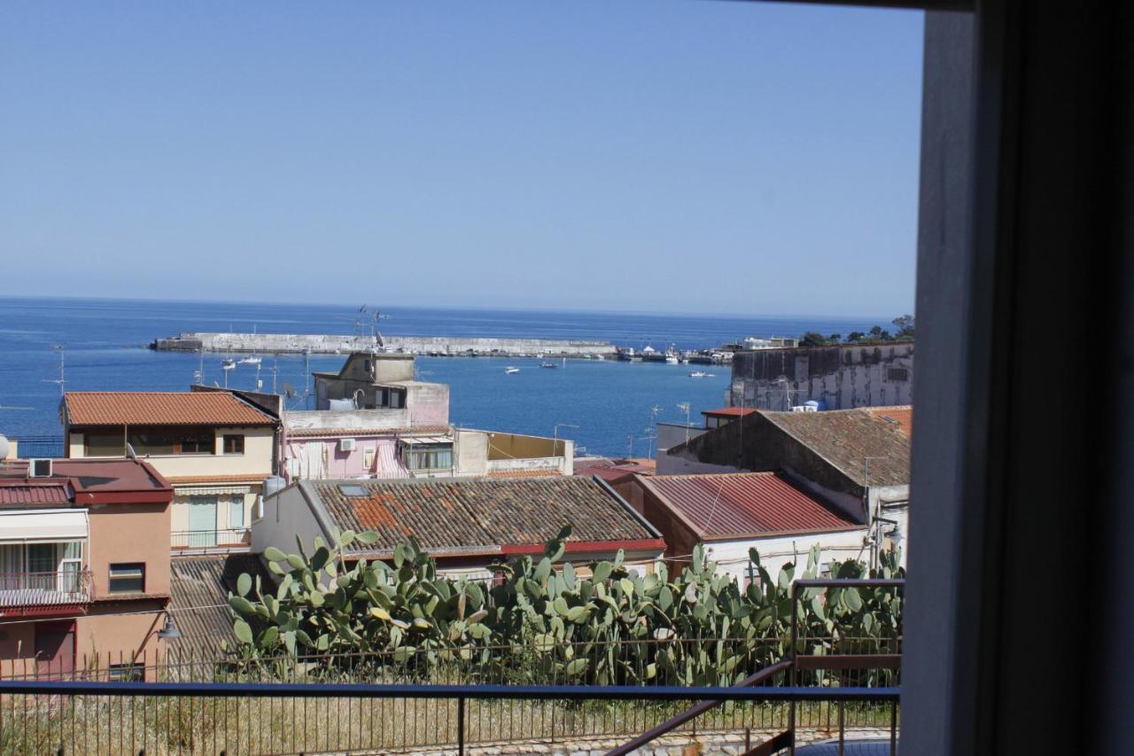 Bed & Breakfast Lighea Giardini-Naxos Buitenkant foto