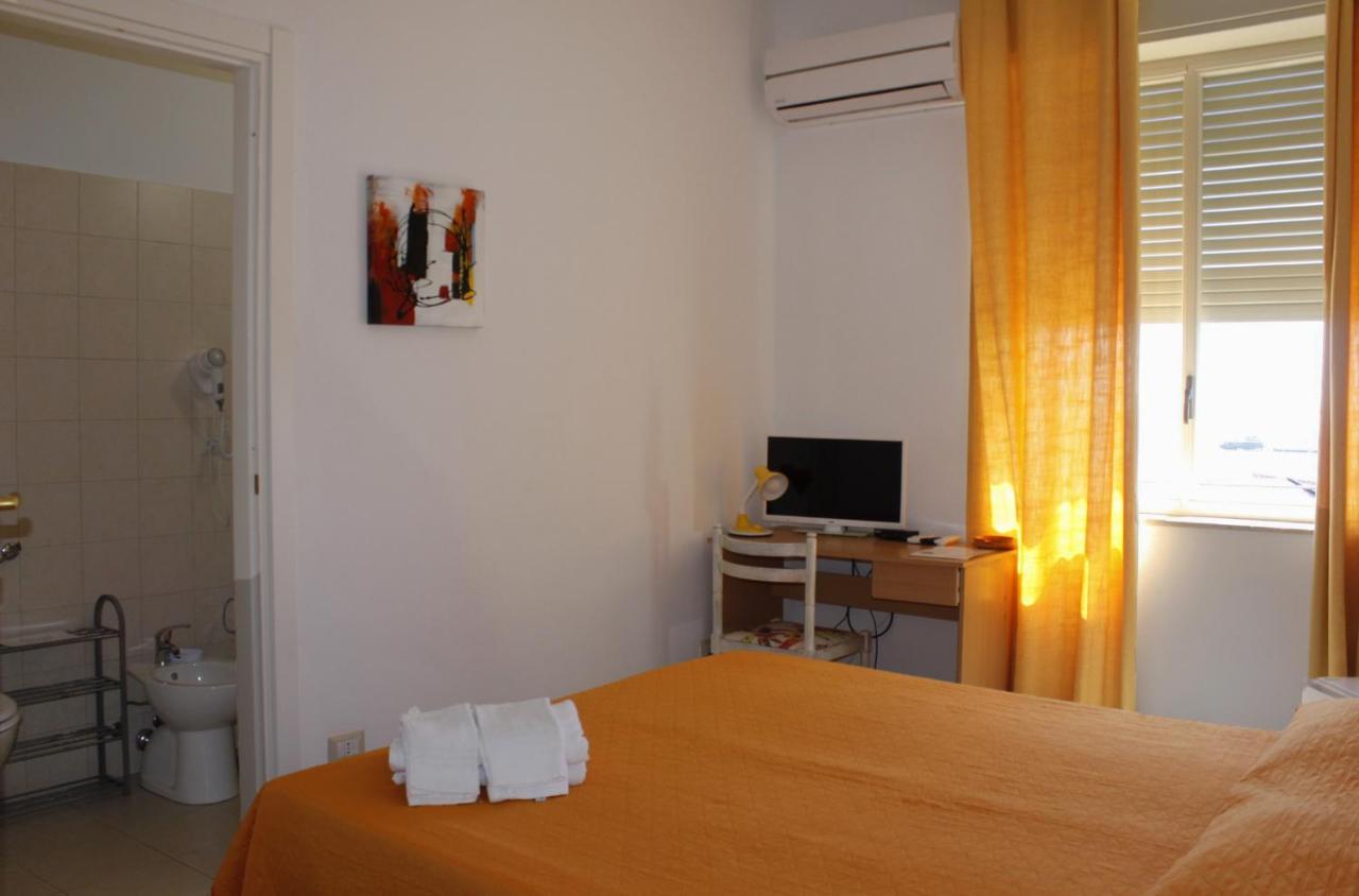 Bed & Breakfast Lighea Giardini-Naxos Buitenkant foto