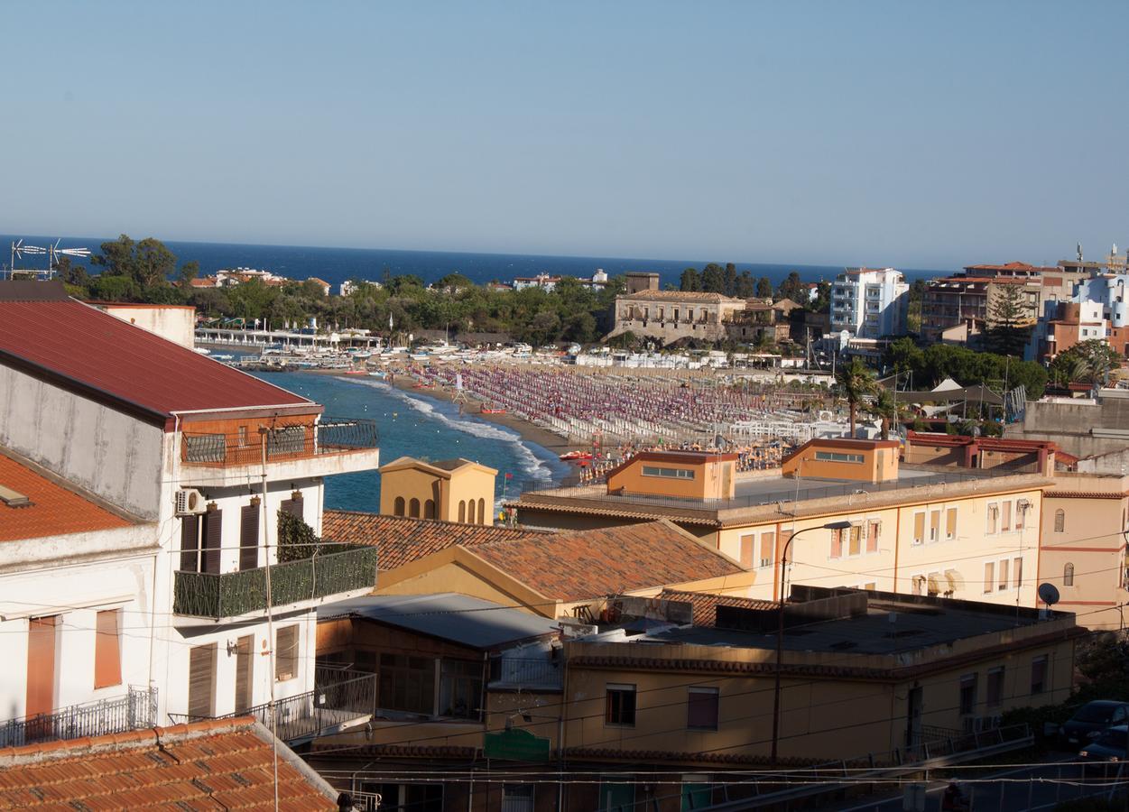 Bed & Breakfast Lighea Giardini-Naxos Buitenkant foto