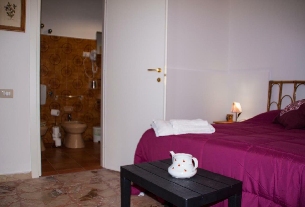 Bed & Breakfast Lighea Giardini-Naxos Buitenkant foto